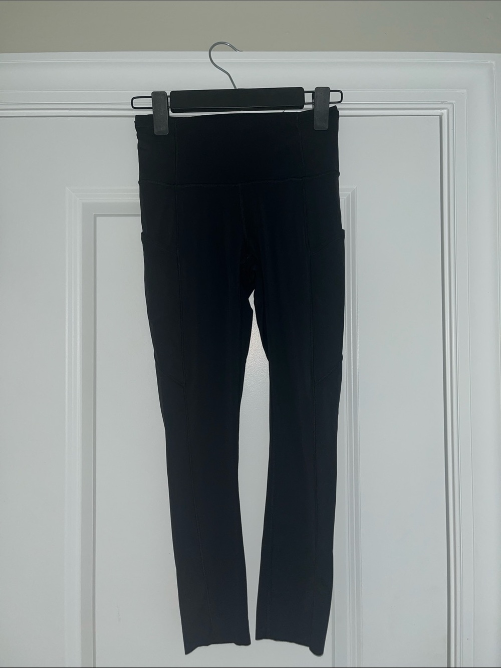 lululemon athletica Black High-Rise Leggings (align and athletic performance)